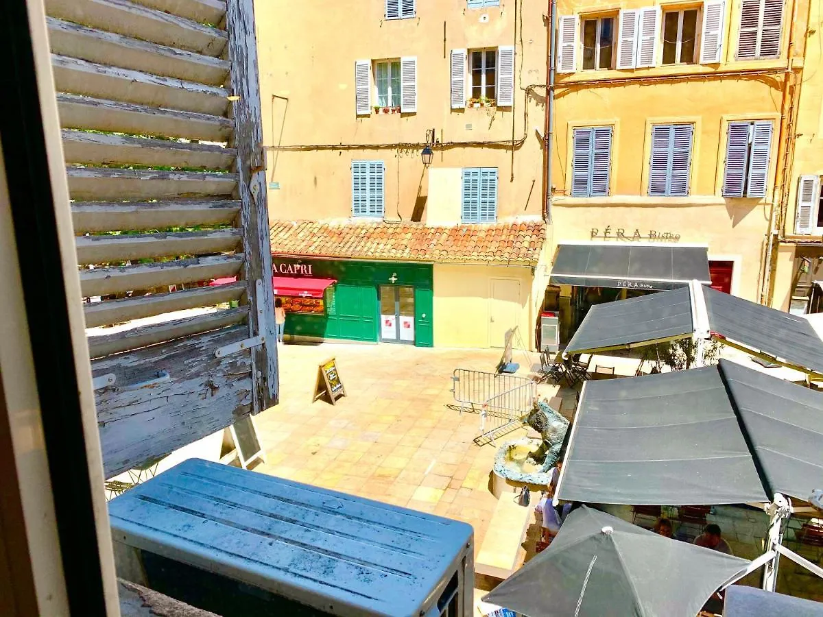 Cezanne Studio Apartment Aix-en-Provence France