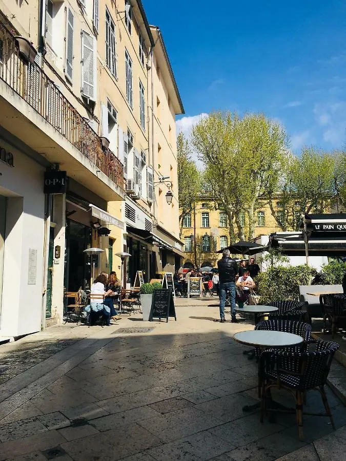 Cezanne Studio Apartment Aix-en-Provence 0*,  France